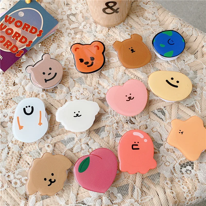 Phone Accessories Vending Machine - Cute Cartoon Bear Korean Folding Mobile