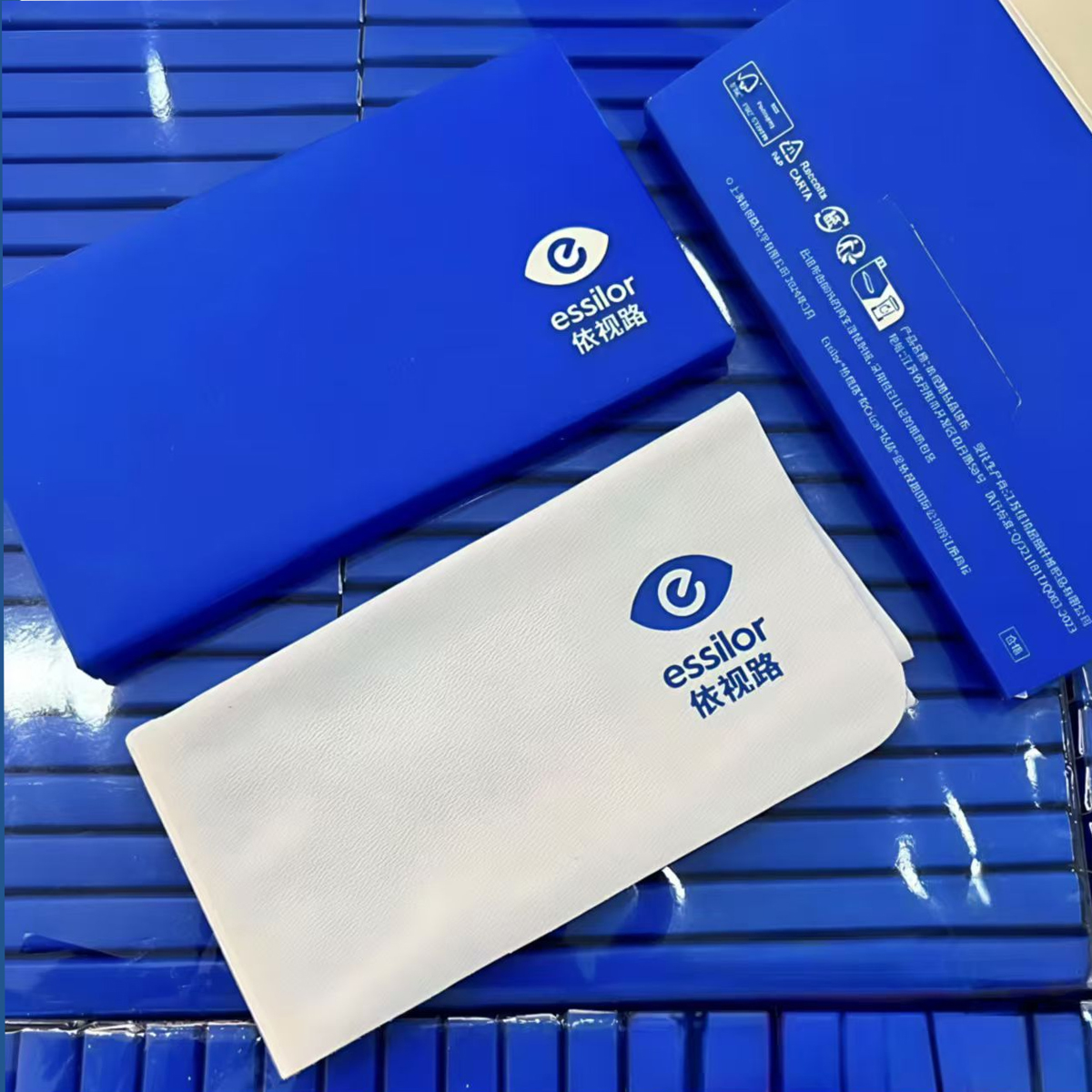 Phone Accessories From China - Essilor lens cleaning cloth from France,Glasses