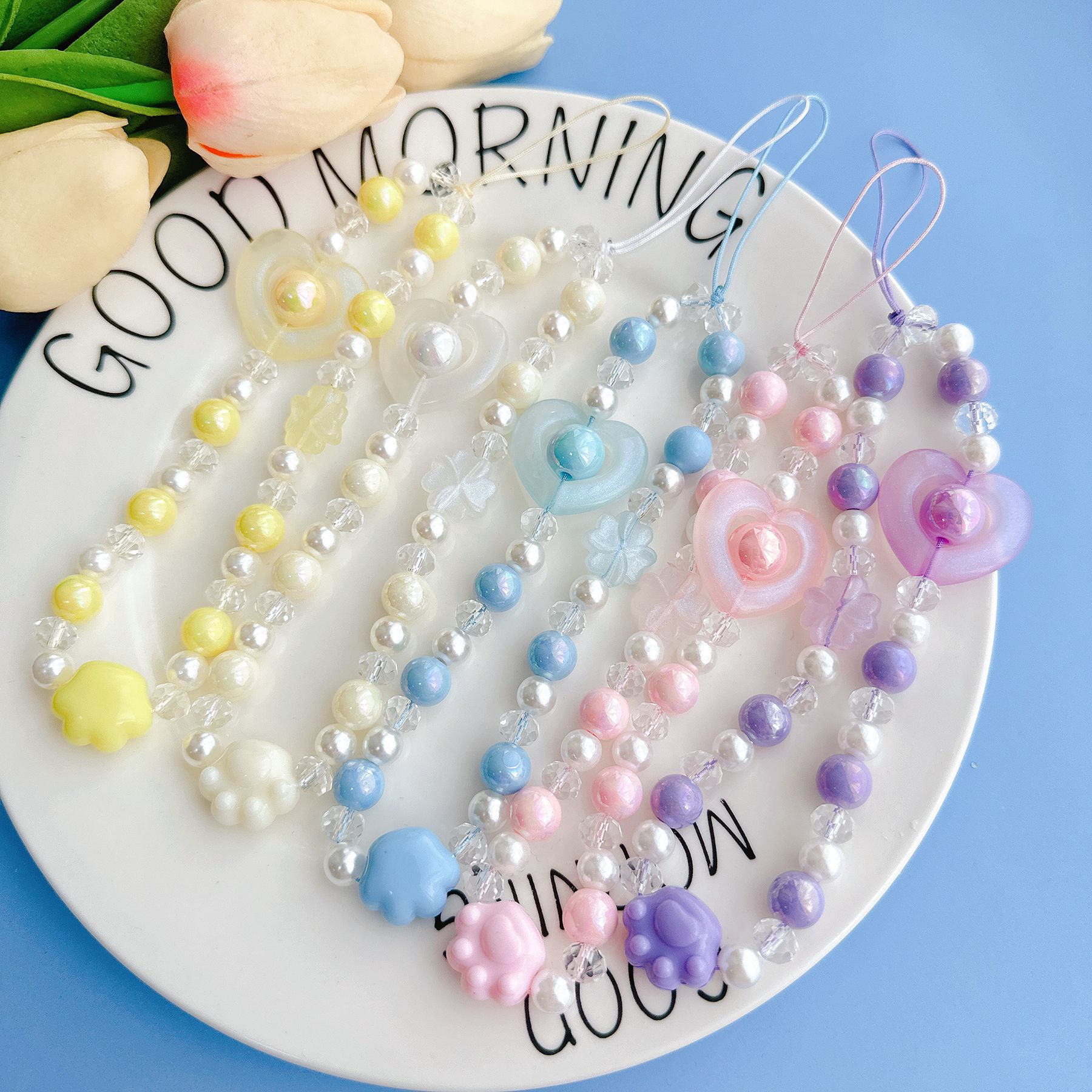 New Fresh Girl Color Matching  – Phone Accessories Hanger Bewertung und Preis