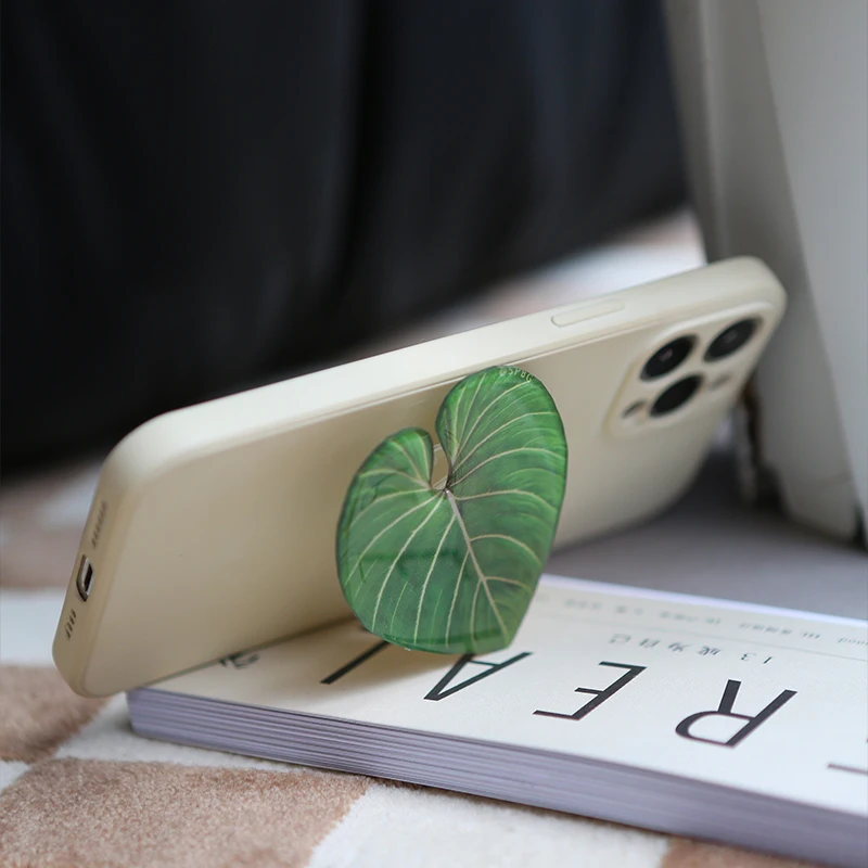 Glossy Simulation Leaf Phone H – Phone Accessories Vending Machine Bewertung und Preis